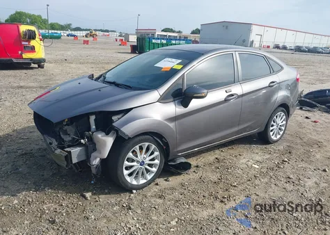 2014 Ford Fiesta Se из США, поврежденный, VIN 3FADP4BJ4EM113776